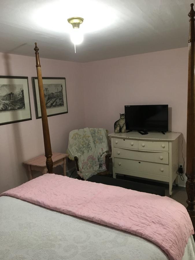 Hummingbird Hill Bed & Breakfast Stoddard ห้อง รูปภาพ